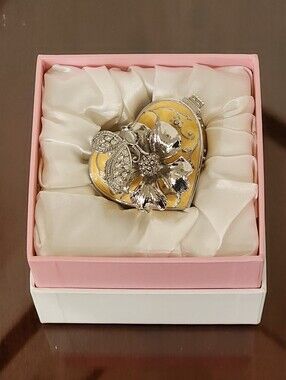 TR Custom Engraving Heart Trinket Box Yellow Enamel Butterfly Floral Rhinestone